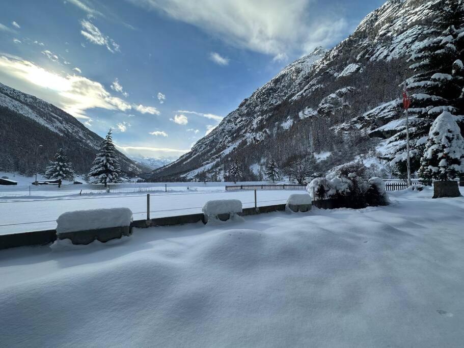 Breathtaking View Apartment Near Zermatt With Parking Täsch Eksteriør bilde